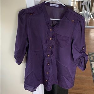 XTaren purple button down blouse